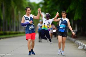 BIB: 2151, 7611
                            <button type="button" onclick="openModal(4594469)" class="btn btn-primary btn-sm float-right btn-popup" data-toggle="modal" data-target=".modal-high-quality">
                        <i class="fas fa-shopping-cart"></i> Add to Cart
                    </button>
                                            <button type="button" onclick="isThisMe(4594469, true)" class="btn btn-success btn-sm float-right btn-popup btn-isme hidden" data-toggle="tooltip" data-placement="bottom" title="นี่คือรูปของคุณใช่ไหม คลิกที่นี่เพื่อเอาเข้าอัลบั้ม">
                        <i class="fas fa-plus"></i> Add to album
                    </button>
                    <button type="button" onclick="isThisMe(4594469, false)" class="btn btn-warning btn-sm float-right btn-popup btn-isnotme hidden">
                        <i class="fas fa-ban"></i> Remove from album
                    </button>