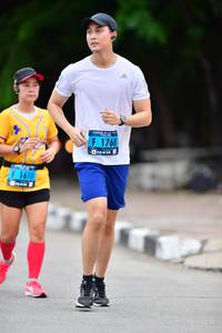 BIB: 1768, 1610
                            <button type="button" onclick="openModal(4682038)" class="btn btn-primary btn-sm float-right btn-popup" data-toggle="modal" data-target=".modal-high-quality">
                        <i class="fas fa-shopping-cart"></i> Add to Cart
                    </button>
                                            <button type="button" onclick="isThisMe(4682038, true)" class="btn btn-success btn-sm float-right btn-popup btn-isme hidden" data-toggle="tooltip" data-placement="bottom" title="นี่คือรูปของคุณใช่ไหม คลิกที่นี่เพื่อเอาเข้าอัลบั้ม">
                        <i class="fas fa-plus"></i> Add to album
                    </button>
                    <button type="button" onclick="isThisMe(4682038, false)" class="btn btn-warning btn-sm float-right btn-popup btn-isnotme hidden">
                        <i class="fas fa-ban"></i> Remove from album
                    </button>