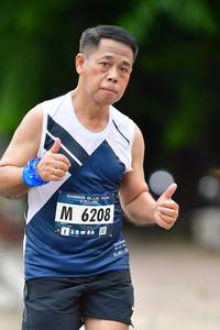 BIB: 6208
                            <button type="button" onclick="openModal(4706479)" class="btn btn-primary btn-sm float-right btn-popup" data-toggle="modal" data-target=".modal-high-quality">
                        <i class="fas fa-shopping-cart"></i> Add to Cart
                    </button>
                                            <button type="button" onclick="isThisMe(4706479, true)" class="btn btn-success btn-sm float-right btn-popup btn-isme hidden" data-toggle="tooltip" data-placement="bottom" title="นี่คือรูปของคุณใช่ไหม คลิกที่นี่เพื่อเอาเข้าอัลบั้ม">
                        <i class="fas fa-plus"></i> Add to album
                    </button>
                    <button type="button" onclick="isThisMe(4706479, false)" class="btn btn-warning btn-sm float-right btn-popup btn-isnotme hidden">
                        <i class="fas fa-ban"></i> Remove from album
                    </button>