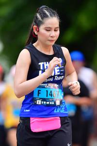 BIB: 1467
                            <button type="button" onclick="openModal(4688278)" class="btn btn-primary btn-sm float-right btn-popup" data-toggle="modal" data-target=".modal-high-quality">
                        <i class="fas fa-shopping-cart"></i> Add to Cart
                    </button>
                                            <button type="button" onclick="isThisMe(4688278, true)" class="btn btn-success btn-sm float-right btn-popup btn-isme hidden" data-toggle="tooltip" data-placement="bottom" title="นี่คือรูปของคุณใช่ไหม คลิกที่นี่เพื่อเอาเข้าอัลบั้ม">
                        <i class="fas fa-plus"></i> Add to album
                    </button>
                    <button type="button" onclick="isThisMe(4688278, false)" class="btn btn-warning btn-sm float-right btn-popup btn-isnotme hidden">
                        <i class="fas fa-ban"></i> Remove from album
                    </button>