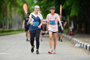 BIB: 2646, 2182
                            <button type="button" onclick="openModal(4594754)" class="btn btn-primary btn-sm float-right btn-popup" data-toggle="modal" data-target=".modal-high-quality">
                        <i class="fas fa-shopping-cart"></i> Add to Cart
                    </button>
                                            <button type="button" onclick="isThisMe(4594754, true)" class="btn btn-success btn-sm float-right btn-popup btn-isme hidden" data-toggle="tooltip" data-placement="bottom" title="นี่คือรูปของคุณใช่ไหม คลิกที่นี่เพื่อเอาเข้าอัลบั้ม">
                        <i class="fas fa-plus"></i> Add to album
                    </button>
                    <button type="button" onclick="isThisMe(4594754, false)" class="btn btn-warning btn-sm float-right btn-popup btn-isnotme hidden">
                        <i class="fas fa-ban"></i> Remove from album
                    </button>