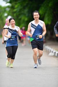 BIB: 9921
                            <button type="button" onclick="openModal(4592201)" class="btn btn-primary btn-sm float-right btn-popup" data-toggle="modal" data-target=".modal-high-quality">
                        <i class="fas fa-shopping-cart"></i> Add to Cart
                    </button>
                                            <button type="button" onclick="isThisMe(4592201, true)" class="btn btn-success btn-sm float-right btn-popup btn-isme hidden" data-toggle="tooltip" data-placement="bottom" title="นี่คือรูปของคุณใช่ไหม คลิกที่นี่เพื่อเอาเข้าอัลบั้ม">
                        <i class="fas fa-plus"></i> Add to album
                    </button>
                    <button type="button" onclick="isThisMe(4592201, false)" class="btn btn-warning btn-sm float-right btn-popup btn-isnotme hidden">
                        <i class="fas fa-ban"></i> Remove from album
                    </button>