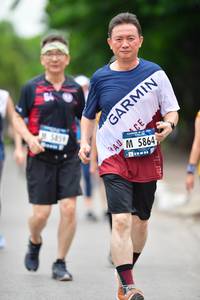 BIB: 859, 5864
                            <button type="button" onclick="openModal(4615573)" class="btn btn-primary btn-sm float-right btn-popup" data-toggle="modal" data-target=".modal-high-quality">
                        <i class="fas fa-shopping-cart"></i> Add to Cart
                    </button>
                                            <button type="button" onclick="isThisMe(4615573, true)" class="btn btn-success btn-sm float-right btn-popup btn-isme hidden" data-toggle="tooltip" data-placement="bottom" title="นี่คือรูปของคุณใช่ไหม คลิกที่นี่เพื่อเอาเข้าอัลบั้ม">
                        <i class="fas fa-plus"></i> Add to album
                    </button>
                    <button type="button" onclick="isThisMe(4615573, false)" class="btn btn-warning btn-sm float-right btn-popup btn-isnotme hidden">
                        <i class="fas fa-ban"></i> Remove from album
                    </button>