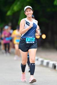 BIB: 2591
                            <button type="button" onclick="openModal(4685970)" class="btn btn-primary btn-sm float-right btn-popup" data-toggle="modal" data-target=".modal-high-quality">
                        <i class="fas fa-shopping-cart"></i> Add to Cart
                    </button>
                                            <button type="button" onclick="isThisMe(4685970, true)" class="btn btn-success btn-sm float-right btn-popup btn-isme hidden" data-toggle="tooltip" data-placement="bottom" title="นี่คือรูปของคุณใช่ไหม คลิกที่นี่เพื่อเอาเข้าอัลบั้ม">
                        <i class="fas fa-plus"></i> Add to album
                    </button>
                    <button type="button" onclick="isThisMe(4685970, false)" class="btn btn-warning btn-sm float-right btn-popup btn-isnotme hidden">
                        <i class="fas fa-ban"></i> Remove from album
                    </button>