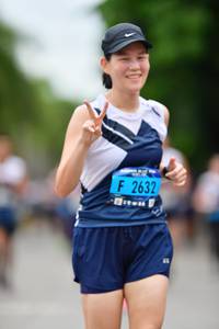 BIB: 2632
                            <button type="button" onclick="openModal(4633018)" class="btn btn-primary btn-sm float-right btn-popup" data-toggle="modal" data-target=".modal-high-quality">
                        <i class="fas fa-shopping-cart"></i> Add to Cart
                    </button>
                                            <button type="button" onclick="isThisMe(4633018, true)" class="btn btn-success btn-sm float-right btn-popup btn-isme hidden" data-toggle="tooltip" data-placement="bottom" title="นี่คือรูปของคุณใช่ไหม คลิกที่นี่เพื่อเอาเข้าอัลบั้ม">
                        <i class="fas fa-plus"></i> Add to album
                    </button>
                    <button type="button" onclick="isThisMe(4633018, false)" class="btn btn-warning btn-sm float-right btn-popup btn-isnotme hidden">
                        <i class="fas fa-ban"></i> Remove from album
                    </button>