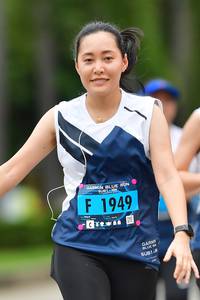 BIB: 1949
                            <button type="button" onclick="openModal(4706415)" class="btn btn-primary btn-sm float-right btn-popup" data-toggle="modal" data-target=".modal-high-quality">
                        <i class="fas fa-shopping-cart"></i> Add to Cart
                    </button>
                                            <button type="button" onclick="isThisMe(4706415, true)" class="btn btn-success btn-sm float-right btn-popup btn-isme hidden" data-toggle="tooltip" data-placement="bottom" title="นี่คือรูปของคุณใช่ไหม คลิกที่นี่เพื่อเอาเข้าอัลบั้ม">
                        <i class="fas fa-plus"></i> Add to album
                    </button>
                    <button type="button" onclick="isThisMe(4706415, false)" class="btn btn-warning btn-sm float-right btn-popup btn-isnotme hidden">
                        <i class="fas fa-ban"></i> Remove from album
                    </button>