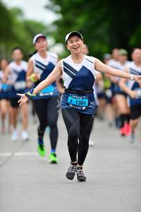 BIB: 1384
                            <button type="button" onclick="openModal(4681973)" class="btn btn-primary btn-sm float-right btn-popup" data-toggle="modal" data-target=".modal-high-quality">
                        <i class="fas fa-shopping-cart"></i> Add to Cart
                    </button>
                                            <button type="button" onclick="isThisMe(4681973, true)" class="btn btn-success btn-sm float-right btn-popup btn-isme hidden" data-toggle="tooltip" data-placement="bottom" title="นี่คือรูปของคุณใช่ไหม คลิกที่นี่เพื่อเอาเข้าอัลบั้ม">
                        <i class="fas fa-plus"></i> Add to album
                    </button>
                    <button type="button" onclick="isThisMe(4681973, false)" class="btn btn-warning btn-sm float-right btn-popup btn-isnotme hidden">
                        <i class="fas fa-ban"></i> Remove from album
                    </button>