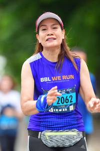 BIB: 2062
                            <button type="button" onclick="openModal(4705882)" class="btn btn-primary btn-sm float-right btn-popup" data-toggle="modal" data-target=".modal-high-quality">
                        <i class="fas fa-shopping-cart"></i> Add to Cart
                    </button>
                                            <button type="button" onclick="isThisMe(4705882, true)" class="btn btn-success btn-sm float-right btn-popup btn-isme hidden" data-toggle="tooltip" data-placement="bottom" title="นี่คือรูปของคุณใช่ไหม คลิกที่นี่เพื่อเอาเข้าอัลบั้ม">
                        <i class="fas fa-plus"></i> Add to album
                    </button>
                    <button type="button" onclick="isThisMe(4705882, false)" class="btn btn-warning btn-sm float-right btn-popup btn-isnotme hidden">
                        <i class="fas fa-ban"></i> Remove from album
                    </button>