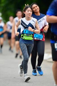 BIB: 1472, 1064
                            <button type="button" onclick="openModal(4686760)" class="btn btn-primary btn-sm float-right btn-popup" data-toggle="modal" data-target=".modal-high-quality">
                        <i class="fas fa-shopping-cart"></i> Add to Cart
                    </button>
                                            <button type="button" onclick="isThisMe(4686760, true)" class="btn btn-success btn-sm float-right btn-popup btn-isme hidden" data-toggle="tooltip" data-placement="bottom" title="นี่คือรูปของคุณใช่ไหม คลิกที่นี่เพื่อเอาเข้าอัลบั้ม">
                        <i class="fas fa-plus"></i> Add to album
                    </button>
                    <button type="button" onclick="isThisMe(4686760, false)" class="btn btn-warning btn-sm float-right btn-popup btn-isnotme hidden">
                        <i class="fas fa-ban"></i> Remove from album
                    </button>