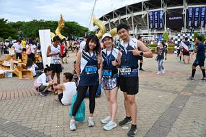 BIB: 1271, 6092
                            <button type="button" onclick="openModal(4596194)" class="btn btn-primary btn-sm float-right btn-popup" data-toggle="modal" data-target=".modal-high-quality">
                        <i class="fas fa-shopping-cart"></i> Add to Cart
                    </button>
                                            <button type="button" onclick="isThisMe(4596194, true)" class="btn btn-success btn-sm float-right btn-popup btn-isme hidden" data-toggle="tooltip" data-placement="bottom" title="นี่คือรูปของคุณใช่ไหม คลิกที่นี่เพื่อเอาเข้าอัลบั้ม">
                        <i class="fas fa-plus"></i> Add to album
                    </button>
                    <button type="button" onclick="isThisMe(4596194, false)" class="btn btn-warning btn-sm float-right btn-popup btn-isnotme hidden">
                        <i class="fas fa-ban"></i> Remove from album
                    </button>