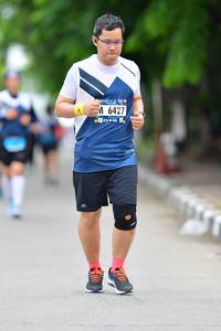 BIB: 6427
                            <button type="button" onclick="openModal(4703931)" class="btn btn-primary btn-sm float-right btn-popup" data-toggle="modal" data-target=".modal-high-quality">
                        <i class="fas fa-shopping-cart"></i> Add to Cart
                    </button>
                                            <button type="button" onclick="isThisMe(4703931, true)" class="btn btn-success btn-sm float-right btn-popup btn-isme hidden" data-toggle="tooltip" data-placement="bottom" title="นี่คือรูปของคุณใช่ไหม คลิกที่นี่เพื่อเอาเข้าอัลบั้ม">
                        <i class="fas fa-plus"></i> Add to album
                    </button>
                    <button type="button" onclick="isThisMe(4703931, false)" class="btn btn-warning btn-sm float-right btn-popup btn-isnotme hidden">
                        <i class="fas fa-ban"></i> Remove from album
                    </button>