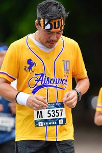 BIB: 5357
                            <button type="button" onclick="openModal(4688405)" class="btn btn-primary btn-sm float-right btn-popup" data-toggle="modal" data-target=".modal-high-quality">
                        <i class="fas fa-shopping-cart"></i> Add to Cart
                    </button>
                                            <button type="button" onclick="isThisMe(4688405, true)" class="btn btn-success btn-sm float-right btn-popup btn-isme hidden" data-toggle="tooltip" data-placement="bottom" title="นี่คือรูปของคุณใช่ไหม คลิกที่นี่เพื่อเอาเข้าอัลบั้ม">
                        <i class="fas fa-plus"></i> Add to album
                    </button>
                    <button type="button" onclick="isThisMe(4688405, false)" class="btn btn-warning btn-sm float-right btn-popup btn-isnotme hidden">
                        <i class="fas fa-ban"></i> Remove from album
                    </button>