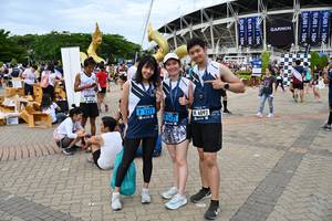 BIB: 1271, 6092, 1431
                            <button type="button" onclick="openModal(4595983)" class="btn btn-primary btn-sm float-right btn-popup" data-toggle="modal" data-target=".modal-high-quality">
                        <i class="fas fa-shopping-cart"></i> Add to Cart
                    </button>
                                            <button type="button" onclick="isThisMe(4595983, true)" class="btn btn-success btn-sm float-right btn-popup btn-isme hidden" data-toggle="tooltip" data-placement="bottom" title="นี่คือรูปของคุณใช่ไหม คลิกที่นี่เพื่อเอาเข้าอัลบั้ม">
                        <i class="fas fa-plus"></i> Add to album
                    </button>
                    <button type="button" onclick="isThisMe(4595983, false)" class="btn btn-warning btn-sm float-right btn-popup btn-isnotme hidden">
                        <i class="fas fa-ban"></i> Remove from album
                    </button>