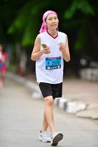 BIB: 2520
                            <button type="button" onclick="openModal(4592352)" class="btn btn-primary btn-sm float-right btn-popup" data-toggle="modal" data-target=".modal-high-quality">
                        <i class="fas fa-shopping-cart"></i> Add to Cart
                    </button>
                                            <button type="button" onclick="isThisMe(4592352, true)" class="btn btn-success btn-sm float-right btn-popup btn-isme hidden" data-toggle="tooltip" data-placement="bottom" title="นี่คือรูปของคุณใช่ไหม คลิกที่นี่เพื่อเอาเข้าอัลบั้ม">
                        <i class="fas fa-plus"></i> Add to album
                    </button>
                    <button type="button" onclick="isThisMe(4592352, false)" class="btn btn-warning btn-sm float-right btn-popup btn-isnotme hidden">
                        <i class="fas fa-ban"></i> Remove from album
                    </button>