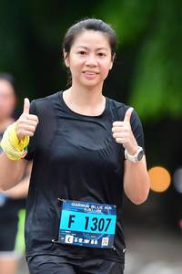 BIB: 1307
                            <button type="button" onclick="openModal(4687583)" class="btn btn-primary btn-sm float-right btn-popup" data-toggle="modal" data-target=".modal-high-quality">
                        <i class="fas fa-shopping-cart"></i> Add to Cart
                    </button>
                                            <button type="button" onclick="isThisMe(4687583, true)" class="btn btn-success btn-sm float-right btn-popup btn-isme hidden" data-toggle="tooltip" data-placement="bottom" title="นี่คือรูปของคุณใช่ไหม คลิกที่นี่เพื่อเอาเข้าอัลบั้ม">
                        <i class="fas fa-plus"></i> Add to album
                    </button>
                    <button type="button" onclick="isThisMe(4687583, false)" class="btn btn-warning btn-sm float-right btn-popup btn-isnotme hidden">
                        <i class="fas fa-ban"></i> Remove from album
                    </button>