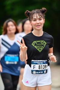 BIB: 8139, 
                            <button type="button" onclick="openModal(4681997)" class="btn btn-primary btn-sm float-right btn-popup" data-toggle="modal" data-target=".modal-high-quality">
                        <i class="fas fa-shopping-cart"></i> Add to Cart
                    </button>
                                            <button type="button" onclick="isThisMe(4681997, true)" class="btn btn-success btn-sm float-right btn-popup btn-isme hidden" data-toggle="tooltip" data-placement="bottom" title="นี่คือรูปของคุณใช่ไหม คลิกที่นี่เพื่อเอาเข้าอัลบั้ม">
                        <i class="fas fa-plus"></i> Add to album
                    </button>
                    <button type="button" onclick="isThisMe(4681997, false)" class="btn btn-warning btn-sm float-right btn-popup btn-isnotme hidden">
                        <i class="fas fa-ban"></i> Remove from album
                    </button>