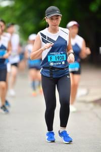 BIB: 1930
                            <button type="button" onclick="openModal(4617586)" class="btn btn-primary btn-sm float-right btn-popup" data-toggle="modal" data-target=".modal-high-quality">
                        <i class="fas fa-shopping-cart"></i> Add to Cart
                    </button>
                                            <button type="button" onclick="isThisMe(4617586, true)" class="btn btn-success btn-sm float-right btn-popup btn-isme hidden" data-toggle="tooltip" data-placement="bottom" title="นี่คือรูปของคุณใช่ไหม คลิกที่นี่เพื่อเอาเข้าอัลบั้ม">
                        <i class="fas fa-plus"></i> Add to album
                    </button>
                    <button type="button" onclick="isThisMe(4617586, false)" class="btn btn-warning btn-sm float-right btn-popup btn-isnotme hidden">
                        <i class="fas fa-ban"></i> Remove from album
                    </button>