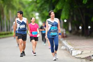 BIB: 2169
                            <button type="button" onclick="openModal(4618047)" class="btn btn-primary btn-sm float-right btn-popup" data-toggle="modal" data-target=".modal-high-quality">
                        <i class="fas fa-shopping-cart"></i> Add to Cart
                    </button>
                                            <button type="button" onclick="isThisMe(4618047, true)" class="btn btn-success btn-sm float-right btn-popup btn-isme hidden" data-toggle="tooltip" data-placement="bottom" title="นี่คือรูปของคุณใช่ไหม คลิกที่นี่เพื่อเอาเข้าอัลบั้ม">
                        <i class="fas fa-plus"></i> Add to album
                    </button>
                    <button type="button" onclick="isThisMe(4618047, false)" class="btn btn-warning btn-sm float-right btn-popup btn-isnotme hidden">
                        <i class="fas fa-ban"></i> Remove from album
                    </button>