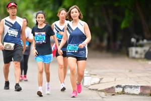 BIB: 7210, 2645, 1764
                            <button type="button" onclick="openModal(4601916)" class="btn btn-primary btn-sm float-right btn-popup" data-toggle="modal" data-target=".modal-high-quality">
                        <i class="fas fa-shopping-cart"></i> Add to Cart
                    </button>
                                            <button type="button" onclick="isThisMe(4601916, true)" class="btn btn-success btn-sm float-right btn-popup btn-isme hidden" data-toggle="tooltip" data-placement="bottom" title="นี่คือรูปของคุณใช่ไหม คลิกที่นี่เพื่อเอาเข้าอัลบั้ม">
                        <i class="fas fa-plus"></i> Add to album
                    </button>
                    <button type="button" onclick="isThisMe(4601916, false)" class="btn btn-warning btn-sm float-right btn-popup btn-isnotme hidden">
                        <i class="fas fa-ban"></i> Remove from album
                    </button>