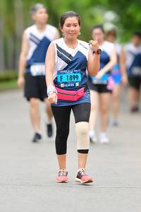 BIB: 1899
                            <button type="button" onclick="openModal(4703226)" class="btn btn-primary btn-sm float-right btn-popup" data-toggle="modal" data-target=".modal-high-quality">
                        <i class="fas fa-shopping-cart"></i> Add to Cart
                    </button>
                                            <button type="button" onclick="isThisMe(4703226, true)" class="btn btn-success btn-sm float-right btn-popup btn-isme hidden" data-toggle="tooltip" data-placement="bottom" title="นี่คือรูปของคุณใช่ไหม คลิกที่นี่เพื่อเอาเข้าอัลบั้ม">
                        <i class="fas fa-plus"></i> Add to album
                    </button>
                    <button type="button" onclick="isThisMe(4703226, false)" class="btn btn-warning btn-sm float-right btn-popup btn-isnotme hidden">
                        <i class="fas fa-ban"></i> Remove from album
                    </button>