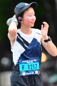 BIB: 1217
                            <button type="button" onclick="openModal(4688226)" class="btn btn-primary btn-sm float-right btn-popup" data-toggle="modal" data-target=".modal-high-quality">
                        <i class="fas fa-shopping-cart"></i> Add to Cart
                    </button>
                                            <button type="button" onclick="isThisMe(4688226, true)" class="btn btn-success btn-sm float-right btn-popup btn-isme hidden" data-toggle="tooltip" data-placement="bottom" title="นี่คือรูปของคุณใช่ไหม คลิกที่นี่เพื่อเอาเข้าอัลบั้ม">
                        <i class="fas fa-plus"></i> Add to album
                    </button>
                    <button type="button" onclick="isThisMe(4688226, false)" class="btn btn-warning btn-sm float-right btn-popup btn-isnotme hidden">
                        <i class="fas fa-ban"></i> Remove from album
                    </button>