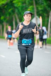 BIB: 1912
                            <button type="button" onclick="openModal(4720661)" class="btn btn-primary btn-sm float-right btn-popup" data-toggle="modal" data-target=".modal-high-quality">
                        <i class="fas fa-shopping-cart"></i> Add to Cart
                    </button>
                                            <button type="button" onclick="isThisMe(4720661, true)" class="btn btn-success btn-sm float-right btn-popup btn-isme hidden" data-toggle="tooltip" data-placement="bottom" title="นี่คือรูปของคุณใช่ไหม คลิกที่นี่เพื่อเอาเข้าอัลบั้ม">
                        <i class="fas fa-plus"></i> Add to album
                    </button>
                    <button type="button" onclick="isThisMe(4720661, false)" class="btn btn-warning btn-sm float-right btn-popup btn-isnotme hidden">
                        <i class="fas fa-ban"></i> Remove from album
                    </button>