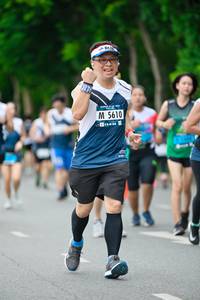 BIB: 5610
                            <button type="button" onclick="openModal(4719848)" class="btn btn-primary btn-sm float-right btn-popup" data-toggle="modal" data-target=".modal-high-quality">
                        <i class="fas fa-shopping-cart"></i> Add to Cart
                    </button>
                                            <button type="button" onclick="isThisMe(4719848, true)" class="btn btn-success btn-sm float-right btn-popup btn-isme hidden" data-toggle="tooltip" data-placement="bottom" title="นี่คือรูปของคุณใช่ไหม คลิกที่นี่เพื่อเอาเข้าอัลบั้ม">
                        <i class="fas fa-plus"></i> Add to album
                    </button>
                    <button type="button" onclick="isThisMe(4719848, false)" class="btn btn-warning btn-sm float-right btn-popup btn-isnotme hidden">
                        <i class="fas fa-ban"></i> Remove from album
                    </button>