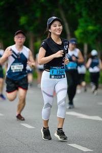 BIB: 1244
                            <button type="button" onclick="openModal(4718108)" class="btn btn-primary btn-sm float-right btn-popup" data-toggle="modal" data-target=".modal-high-quality">
                        <i class="fas fa-shopping-cart"></i> Add to Cart
                    </button>
                                            <button type="button" onclick="isThisMe(4718108, true)" class="btn btn-success btn-sm float-right btn-popup btn-isme hidden" data-toggle="tooltip" data-placement="bottom" title="นี่คือรูปของคุณใช่ไหม คลิกที่นี่เพื่อเอาเข้าอัลบั้ม">
                        <i class="fas fa-plus"></i> Add to album
                    </button>
                    <button type="button" onclick="isThisMe(4718108, false)" class="btn btn-warning btn-sm float-right btn-popup btn-isnotme hidden">
                        <i class="fas fa-ban"></i> Remove from album
                    </button>