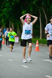 BIB: 2520
                            <button type="button" onclick="openModal(4723633)" class="btn btn-primary btn-sm float-right btn-popup" data-toggle="modal" data-target=".modal-high-quality">
                        <i class="fas fa-shopping-cart"></i> Add to Cart
                    </button>
                                            <button type="button" onclick="isThisMe(4723633, true)" class="btn btn-success btn-sm float-right btn-popup btn-isme hidden" data-toggle="tooltip" data-placement="bottom" title="นี่คือรูปของคุณใช่ไหม คลิกที่นี่เพื่อเอาเข้าอัลบั้ม">
                        <i class="fas fa-plus"></i> Add to album
                    </button>
                    <button type="button" onclick="isThisMe(4723633, false)" class="btn btn-warning btn-sm float-right btn-popup btn-isnotme hidden">
                        <i class="fas fa-ban"></i> Remove from album
                    </button>