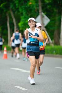 BIB: 185
                            <button type="button" onclick="openModal(4718741)" class="btn btn-primary btn-sm float-right btn-popup" data-toggle="modal" data-target=".modal-high-quality">
                        <i class="fas fa-shopping-cart"></i> Add to Cart
                    </button>
                                            <button type="button" onclick="isThisMe(4718741, true)" class="btn btn-success btn-sm float-right btn-popup btn-isme hidden" data-toggle="tooltip" data-placement="bottom" title="นี่คือรูปของคุณใช่ไหม คลิกที่นี่เพื่อเอาเข้าอัลบั้ม">
                        <i class="fas fa-plus"></i> Add to album
                    </button>
                    <button type="button" onclick="isThisMe(4718741, false)" class="btn btn-warning btn-sm float-right btn-popup btn-isnotme hidden">
                        <i class="fas fa-ban"></i> Remove from album
                    </button>