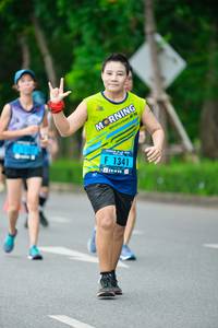 BIB: 1341
                            <button type="button" onclick="openModal(4718983)" class="btn btn-primary btn-sm float-right btn-popup" data-toggle="modal" data-target=".modal-high-quality">
                        <i class="fas fa-shopping-cart"></i> Add to Cart
                    </button>
                                            <button type="button" onclick="isThisMe(4718983, true)" class="btn btn-success btn-sm float-right btn-popup btn-isme hidden" data-toggle="tooltip" data-placement="bottom" title="นี่คือรูปของคุณใช่ไหม คลิกที่นี่เพื่อเอาเข้าอัลบั้ม">
                        <i class="fas fa-plus"></i> Add to album
                    </button>
                    <button type="button" onclick="isThisMe(4718983, false)" class="btn btn-warning btn-sm float-right btn-popup btn-isnotme hidden">
                        <i class="fas fa-ban"></i> Remove from album
                    </button>