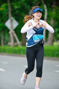 BIB: 1855
                            <button type="button" onclick="openModal(4723542)" class="btn btn-primary btn-sm float-right btn-popup" data-toggle="modal" data-target=".modal-high-quality">
                        <i class="fas fa-shopping-cart"></i> Add to Cart
                    </button>
                                            <button type="button" onclick="isThisMe(4723542, true)" class="btn btn-success btn-sm float-right btn-popup btn-isme hidden" data-toggle="tooltip" data-placement="bottom" title="นี่คือรูปของคุณใช่ไหม คลิกที่นี่เพื่อเอาเข้าอัลบั้ม">
                        <i class="fas fa-plus"></i> Add to album
                    </button>
                    <button type="button" onclick="isThisMe(4723542, false)" class="btn btn-warning btn-sm float-right btn-popup btn-isnotme hidden">
                        <i class="fas fa-ban"></i> Remove from album
                    </button>