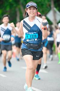 BIB: 1328
                            <button type="button" onclick="openModal(4717385)" class="btn btn-primary btn-sm float-right btn-popup" data-toggle="modal" data-target=".modal-high-quality">
                        <i class="fas fa-shopping-cart"></i> Add to Cart
                    </button>
                                            <button type="button" onclick="isThisMe(4717385, true)" class="btn btn-success btn-sm float-right btn-popup btn-isme hidden" data-toggle="tooltip" data-placement="bottom" title="นี่คือรูปของคุณใช่ไหม คลิกที่นี่เพื่อเอาเข้าอัลบั้ม">
                        <i class="fas fa-plus"></i> Add to album
                    </button>
                    <button type="button" onclick="isThisMe(4717385, false)" class="btn btn-warning btn-sm float-right btn-popup btn-isnotme hidden">
                        <i class="fas fa-ban"></i> Remove from album
                    </button>