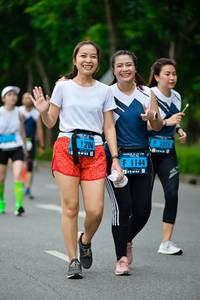 BIB: 1315, 1206, 1144
                            <button type="button" onclick="openModal(4720633)" class="btn btn-primary btn-sm float-right btn-popup" data-toggle="modal" data-target=".modal-high-quality">
                        <i class="fas fa-shopping-cart"></i> Add to Cart
                    </button>
                                            <button type="button" onclick="isThisMe(4720633, true)" class="btn btn-success btn-sm float-right btn-popup btn-isme hidden" data-toggle="tooltip" data-placement="bottom" title="นี่คือรูปของคุณใช่ไหม คลิกที่นี่เพื่อเอาเข้าอัลบั้ม">
                        <i class="fas fa-plus"></i> Add to album
                    </button>
                    <button type="button" onclick="isThisMe(4720633, false)" class="btn btn-warning btn-sm float-right btn-popup btn-isnotme hidden">
                        <i class="fas fa-ban"></i> Remove from album
                    </button>