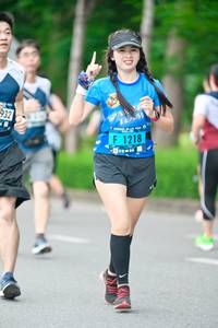 BIB: 932, 1218
                            <button type="button" onclick="openModal(4717465)" class="btn btn-primary btn-sm float-right btn-popup" data-toggle="modal" data-target=".modal-high-quality">
                        <i class="fas fa-shopping-cart"></i> Add to Cart
                    </button>
                                            <button type="button" onclick="isThisMe(4717465, true)" class="btn btn-success btn-sm float-right btn-popup btn-isme hidden" data-toggle="tooltip" data-placement="bottom" title="นี่คือรูปของคุณใช่ไหม คลิกที่นี่เพื่อเอาเข้าอัลบั้ม">
                        <i class="fas fa-plus"></i> Add to album
                    </button>
                    <button type="button" onclick="isThisMe(4717465, false)" class="btn btn-warning btn-sm float-right btn-popup btn-isnotme hidden">
                        <i class="fas fa-ban"></i> Remove from album
                    </button>