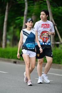 BIB: 2393
                            <button type="button" onclick="openModal(4720884)" class="btn btn-primary btn-sm float-right btn-popup" data-toggle="modal" data-target=".modal-high-quality">
                        <i class="fas fa-shopping-cart"></i> Add to Cart
                    </button>
                                            <button type="button" onclick="isThisMe(4720884, true)" class="btn btn-success btn-sm float-right btn-popup btn-isme hidden" data-toggle="tooltip" data-placement="bottom" title="นี่คือรูปของคุณใช่ไหม คลิกที่นี่เพื่อเอาเข้าอัลบั้ม">
                        <i class="fas fa-plus"></i> Add to album
                    </button>
                    <button type="button" onclick="isThisMe(4720884, false)" class="btn btn-warning btn-sm float-right btn-popup btn-isnotme hidden">
                        <i class="fas fa-ban"></i> Remove from album
                    </button>