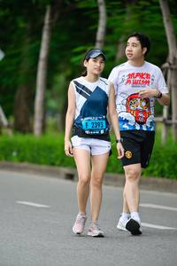 BIB: 2393
                            <button type="button" onclick="openModal(4720881)" class="btn btn-primary btn-sm float-right btn-popup" data-toggle="modal" data-target=".modal-high-quality">
                        <i class="fas fa-shopping-cart"></i> Add to Cart
                    </button>
                                            <button type="button" onclick="isThisMe(4720881, true)" class="btn btn-success btn-sm float-right btn-popup btn-isme hidden" data-toggle="tooltip" data-placement="bottom" title="นี่คือรูปของคุณใช่ไหม คลิกที่นี่เพื่อเอาเข้าอัลบั้ม">
                        <i class="fas fa-plus"></i> Add to album
                    </button>
                    <button type="button" onclick="isThisMe(4720881, false)" class="btn btn-warning btn-sm float-right btn-popup btn-isnotme hidden">
                        <i class="fas fa-ban"></i> Remove from album
                    </button>