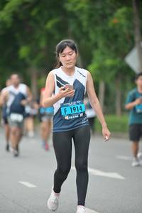 BIB: 1914
                            <button type="button" onclick="openModal(4612918)" class="btn btn-primary btn-sm float-right btn-popup" data-toggle="modal" data-target=".modal-high-quality">
                        <i class="fas fa-shopping-cart"></i> Add to Cart
                    </button>
                                            <button type="button" onclick="isThisMe(4612918, true)" class="btn btn-success btn-sm float-right btn-popup btn-isme hidden" data-toggle="tooltip" data-placement="bottom" title="นี่คือรูปของคุณใช่ไหม คลิกที่นี่เพื่อเอาเข้าอัลบั้ม">
                        <i class="fas fa-plus"></i> Add to album
                    </button>
                    <button type="button" onclick="isThisMe(4612918, false)" class="btn btn-warning btn-sm float-right btn-popup btn-isnotme hidden">
                        <i class="fas fa-ban"></i> Remove from album
                    </button>