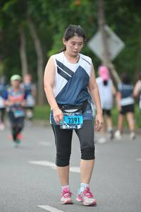 BIB: 2391
                            <button type="button" onclick="openModal(4614916)" class="btn btn-primary btn-sm float-right btn-popup" data-toggle="modal" data-target=".modal-high-quality">
                        <i class="fas fa-shopping-cart"></i> Add to Cart
                    </button>
                                            <button type="button" onclick="isThisMe(4614916, true)" class="btn btn-success btn-sm float-right btn-popup btn-isme hidden" data-toggle="tooltip" data-placement="bottom" title="นี่คือรูปของคุณใช่ไหม คลิกที่นี่เพื่อเอาเข้าอัลบั้ม">
                        <i class="fas fa-plus"></i> Add to album
                    </button>
                    <button type="button" onclick="isThisMe(4614916, false)" class="btn btn-warning btn-sm float-right btn-popup btn-isnotme hidden">
                        <i class="fas fa-ban"></i> Remove from album
                    </button>