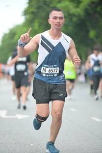 BIB: 6572
                            <button type="button" onclick="openModal(4600950)" class="btn btn-primary btn-sm float-right btn-popup" data-toggle="modal" data-target=".modal-high-quality">
                        <i class="fas fa-shopping-cart"></i> Add to Cart
                    </button>
                                            <button type="button" onclick="isThisMe(4600950, true)" class="btn btn-success btn-sm float-right btn-popup btn-isme hidden" data-toggle="tooltip" data-placement="bottom" title="นี่คือรูปของคุณใช่ไหม คลิกที่นี่เพื่อเอาเข้าอัลบั้ม">
                        <i class="fas fa-plus"></i> Add to album
                    </button>
                    <button type="button" onclick="isThisMe(4600950, false)" class="btn btn-warning btn-sm float-right btn-popup btn-isnotme hidden">
                        <i class="fas fa-ban"></i> Remove from album
                    </button>