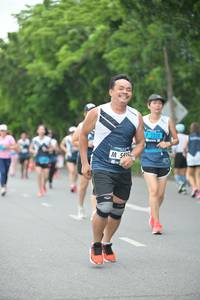 BIB: 2320, 915
                            <button type="button" onclick="openModal(4618805)" class="btn btn-primary btn-sm float-right btn-popup" data-toggle="modal" data-target=".modal-high-quality">
                        <i class="fas fa-shopping-cart"></i> Add to Cart
                    </button>
                                            <button type="button" onclick="isThisMe(4618805, true)" class="btn btn-success btn-sm float-right btn-popup btn-isme hidden" data-toggle="tooltip" data-placement="bottom" title="นี่คือรูปของคุณใช่ไหม คลิกที่นี่เพื่อเอาเข้าอัลบั้ม">
                        <i class="fas fa-plus"></i> Add to album
                    </button>
                    <button type="button" onclick="isThisMe(4618805, false)" class="btn btn-warning btn-sm float-right btn-popup btn-isnotme hidden">
                        <i class="fas fa-ban"></i> Remove from album
                    </button>