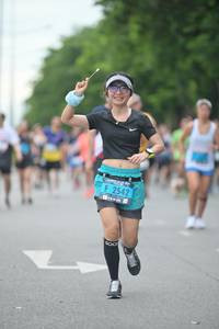 BIB: 2542
                            <button type="button" onclick="openModal(4603571)" class="btn btn-primary btn-sm float-right btn-popup" data-toggle="modal" data-target=".modal-high-quality">
                        <i class="fas fa-shopping-cart"></i> Add to Cart
                    </button>
                                            <button type="button" onclick="isThisMe(4603571, true)" class="btn btn-success btn-sm float-right btn-popup btn-isme hidden" data-toggle="tooltip" data-placement="bottom" title="นี่คือรูปของคุณใช่ไหม คลิกที่นี่เพื่อเอาเข้าอัลบั้ม">
                        <i class="fas fa-plus"></i> Add to album
                    </button>
                    <button type="button" onclick="isThisMe(4603571, false)" class="btn btn-warning btn-sm float-right btn-popup btn-isnotme hidden">
                        <i class="fas fa-ban"></i> Remove from album
                    </button>