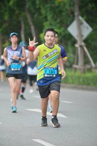 BIB: 1341
                            <button type="button" onclick="openModal(4614071)" class="btn btn-primary btn-sm float-right btn-popup" data-toggle="modal" data-target=".modal-high-quality">
                        <i class="fas fa-shopping-cart"></i> Add to Cart
                    </button>
                                            <button type="button" onclick="isThisMe(4614071, true)" class="btn btn-success btn-sm float-right btn-popup btn-isme hidden" data-toggle="tooltip" data-placement="bottom" title="นี่คือรูปของคุณใช่ไหม คลิกที่นี่เพื่อเอาเข้าอัลบั้ม">
                        <i class="fas fa-plus"></i> Add to album
                    </button>
                    <button type="button" onclick="isThisMe(4614071, false)" class="btn btn-warning btn-sm float-right btn-popup btn-isnotme hidden">
                        <i class="fas fa-ban"></i> Remove from album
                    </button>