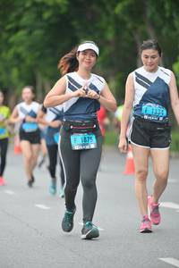 BIB: 1334, 1875
                            <button type="button" onclick="openModal(4615323)" class="btn btn-primary btn-sm float-right btn-popup" data-toggle="modal" data-target=".modal-high-quality">
                        <i class="fas fa-shopping-cart"></i> Add to Cart
                    </button>
                                            <button type="button" onclick="isThisMe(4615323, true)" class="btn btn-success btn-sm float-right btn-popup btn-isme hidden" data-toggle="tooltip" data-placement="bottom" title="นี่คือรูปของคุณใช่ไหม คลิกที่นี่เพื่อเอาเข้าอัลบั้ม">
                        <i class="fas fa-plus"></i> Add to album
                    </button>
                    <button type="button" onclick="isThisMe(4615323, false)" class="btn btn-warning btn-sm float-right btn-popup btn-isnotme hidden">
                        <i class="fas fa-ban"></i> Remove from album
                    </button>