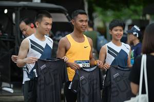 BIB: 7517
                            <button type="button" onclick="openModal(4590643)" class="btn btn-primary btn-sm float-right btn-popup" data-toggle="modal" data-target=".modal-high-quality">
                        <i class="fas fa-shopping-cart"></i> Add to Cart
                    </button>
                                            <button type="button" onclick="isThisMe(4590643, true)" class="btn btn-success btn-sm float-right btn-popup btn-isme hidden" data-toggle="tooltip" data-placement="bottom" title="นี่คือรูปของคุณใช่ไหม คลิกที่นี่เพื่อเอาเข้าอัลบั้ม">
                        <i class="fas fa-plus"></i> Add to album
                    </button>
                    <button type="button" onclick="isThisMe(4590643, false)" class="btn btn-warning btn-sm float-right btn-popup btn-isnotme hidden">
                        <i class="fas fa-ban"></i> Remove from album
                    </button>