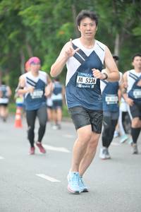 BIB: 5236
                            <button type="button" onclick="openModal(4602011)" class="btn btn-primary btn-sm float-right btn-popup" data-toggle="modal" data-target=".modal-high-quality">
                        <i class="fas fa-shopping-cart"></i> Add to Cart
                    </button>
                                            <button type="button" onclick="isThisMe(4602011, true)" class="btn btn-success btn-sm float-right btn-popup btn-isme hidden" data-toggle="tooltip" data-placement="bottom" title="นี่คือรูปของคุณใช่ไหม คลิกที่นี่เพื่อเอาเข้าอัลบั้ม">
                        <i class="fas fa-plus"></i> Add to album
                    </button>
                    <button type="button" onclick="isThisMe(4602011, false)" class="btn btn-warning btn-sm float-right btn-popup btn-isnotme hidden">
                        <i class="fas fa-ban"></i> Remove from album
                    </button>