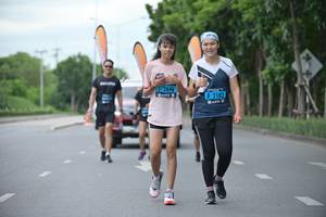 BIB: 2646, 2182
                            <button type="button" onclick="openModal(4590551)" class="btn btn-primary btn-sm float-right btn-popup" data-toggle="modal" data-target=".modal-high-quality">
                        <i class="fas fa-shopping-cart"></i> Add to Cart
                    </button>
                                            <button type="button" onclick="isThisMe(4590551, true)" class="btn btn-success btn-sm float-right btn-popup btn-isme hidden" data-toggle="tooltip" data-placement="bottom" title="นี่คือรูปของคุณใช่ไหม คลิกที่นี่เพื่อเอาเข้าอัลบั้ม">
                        <i class="fas fa-plus"></i> Add to album
                    </button>
                    <button type="button" onclick="isThisMe(4590551, false)" class="btn btn-warning btn-sm float-right btn-popup btn-isnotme hidden">
                        <i class="fas fa-ban"></i> Remove from album
                    </button>