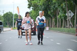 BIB: 264, 2182
                            <button type="button" onclick="openModal(4590525)" class="btn btn-primary btn-sm float-right btn-popup" data-toggle="modal" data-target=".modal-high-quality">
                        <i class="fas fa-shopping-cart"></i> Add to Cart
                    </button>
                                            <button type="button" onclick="isThisMe(4590525, true)" class="btn btn-success btn-sm float-right btn-popup btn-isme hidden" data-toggle="tooltip" data-placement="bottom" title="นี่คือรูปของคุณใช่ไหม คลิกที่นี่เพื่อเอาเข้าอัลบั้ม">
                        <i class="fas fa-plus"></i> Add to album
                    </button>
                    <button type="button" onclick="isThisMe(4590525, false)" class="btn btn-warning btn-sm float-right btn-popup btn-isnotme hidden">
                        <i class="fas fa-ban"></i> Remove from album
                    </button>