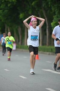 BIB: 2520
                            <button type="button" onclick="openModal(4587725)" class="btn btn-primary btn-sm float-right btn-popup" data-toggle="modal" data-target=".modal-high-quality">
                        <i class="fas fa-shopping-cart"></i> Add to Cart
                    </button>
                                            <button type="button" onclick="isThisMe(4587725, true)" class="btn btn-success btn-sm float-right btn-popup btn-isme hidden" data-toggle="tooltip" data-placement="bottom" title="นี่คือรูปของคุณใช่ไหม คลิกที่นี่เพื่อเอาเข้าอัลบั้ม">
                        <i class="fas fa-plus"></i> Add to album
                    </button>
                    <button type="button" onclick="isThisMe(4587725, false)" class="btn btn-warning btn-sm float-right btn-popup btn-isnotme hidden">
                        <i class="fas fa-ban"></i> Remove from album
                    </button>