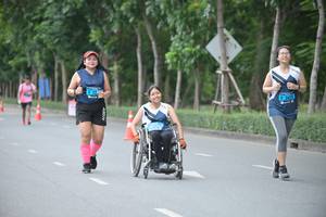 BIB: 2625
                            <button type="button" onclick="openModal(4589382)" class="btn btn-primary btn-sm float-right btn-popup" data-toggle="modal" data-target=".modal-high-quality">
                        <i class="fas fa-shopping-cart"></i> Add to Cart
                    </button>
                                            <button type="button" onclick="isThisMe(4589382, true)" class="btn btn-success btn-sm float-right btn-popup btn-isme hidden" data-toggle="tooltip" data-placement="bottom" title="นี่คือรูปของคุณใช่ไหม คลิกที่นี่เพื่อเอาเข้าอัลบั้ม">
                        <i class="fas fa-plus"></i> Add to album
                    </button>
                    <button type="button" onclick="isThisMe(4589382, false)" class="btn btn-warning btn-sm float-right btn-popup btn-isnotme hidden">
                        <i class="fas fa-ban"></i> Remove from album
                    </button>